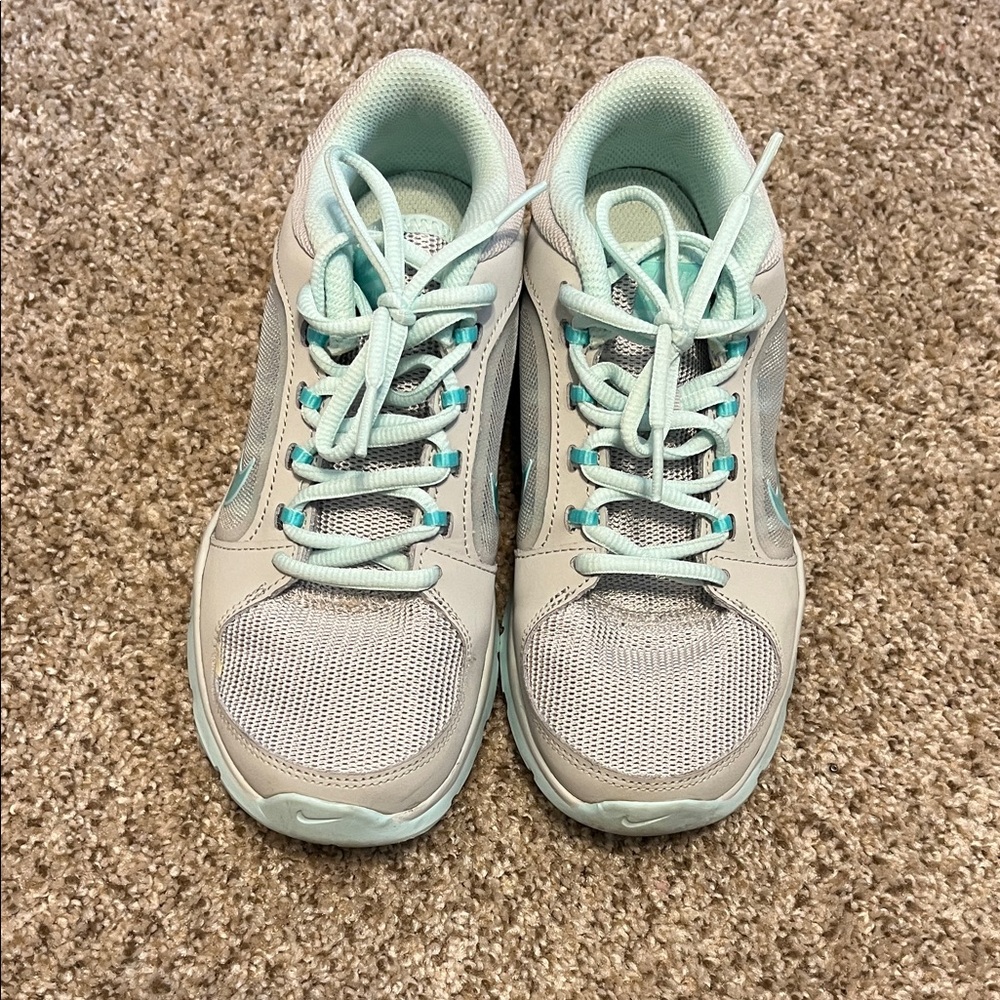 Nike Women's Gray and Light Blue Sneakers